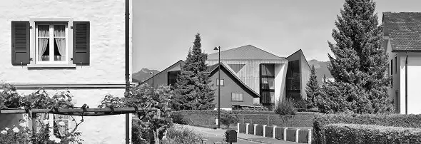 Teilansicht des Jansen Campus, im Vordergrund die Wohngegend von Oberriet