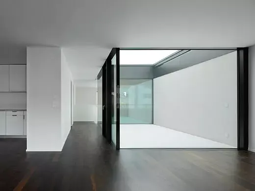 Wohnung mit Patio.