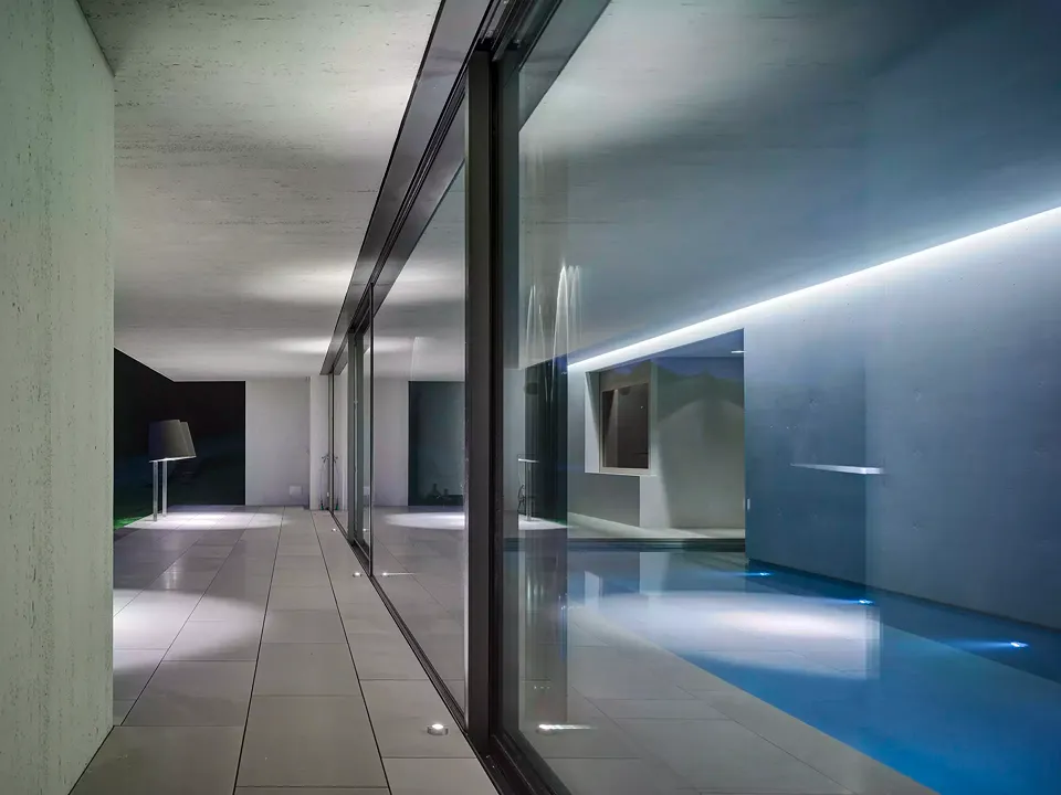 Pool im Untergeschoss