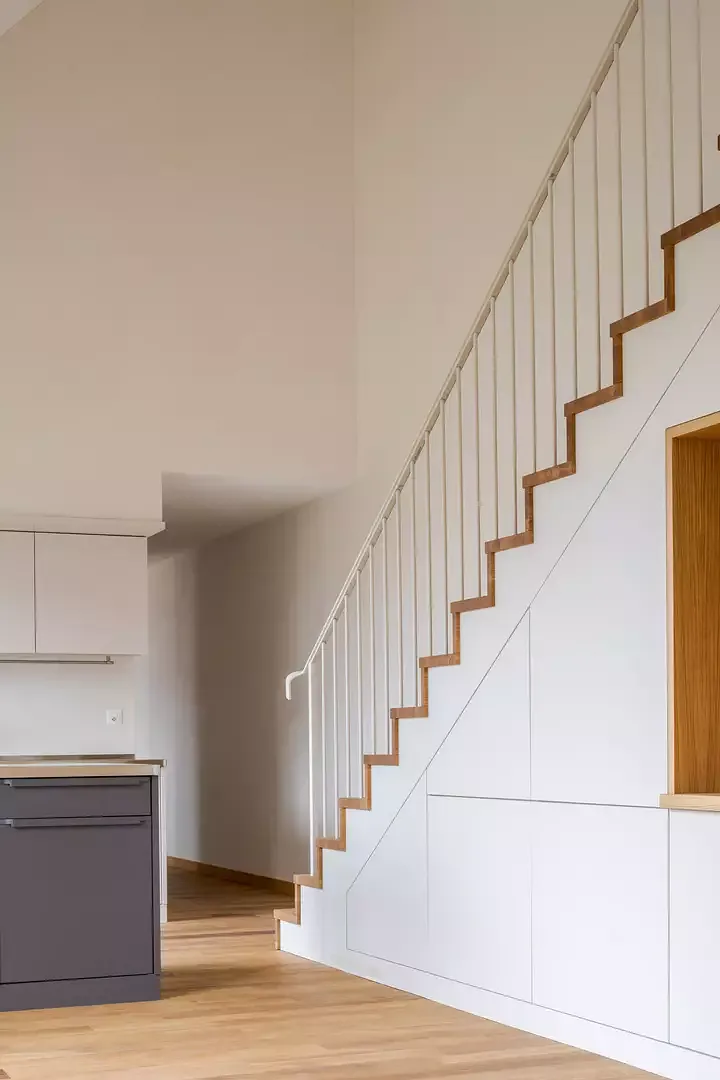 Dachgeschoss, Haus R