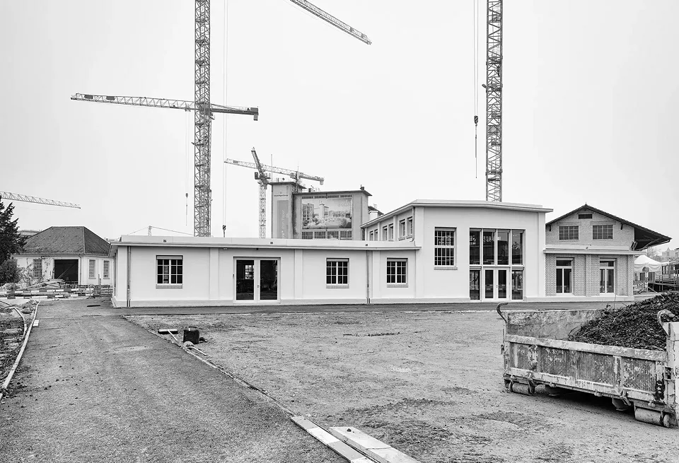 Lokremise Papieri-Areal, Südfassade