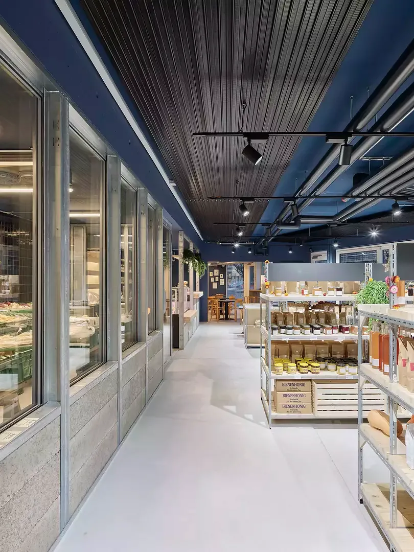 Magasin et chambre à légumes