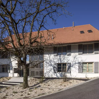 Ortskernüberbauung im Grund