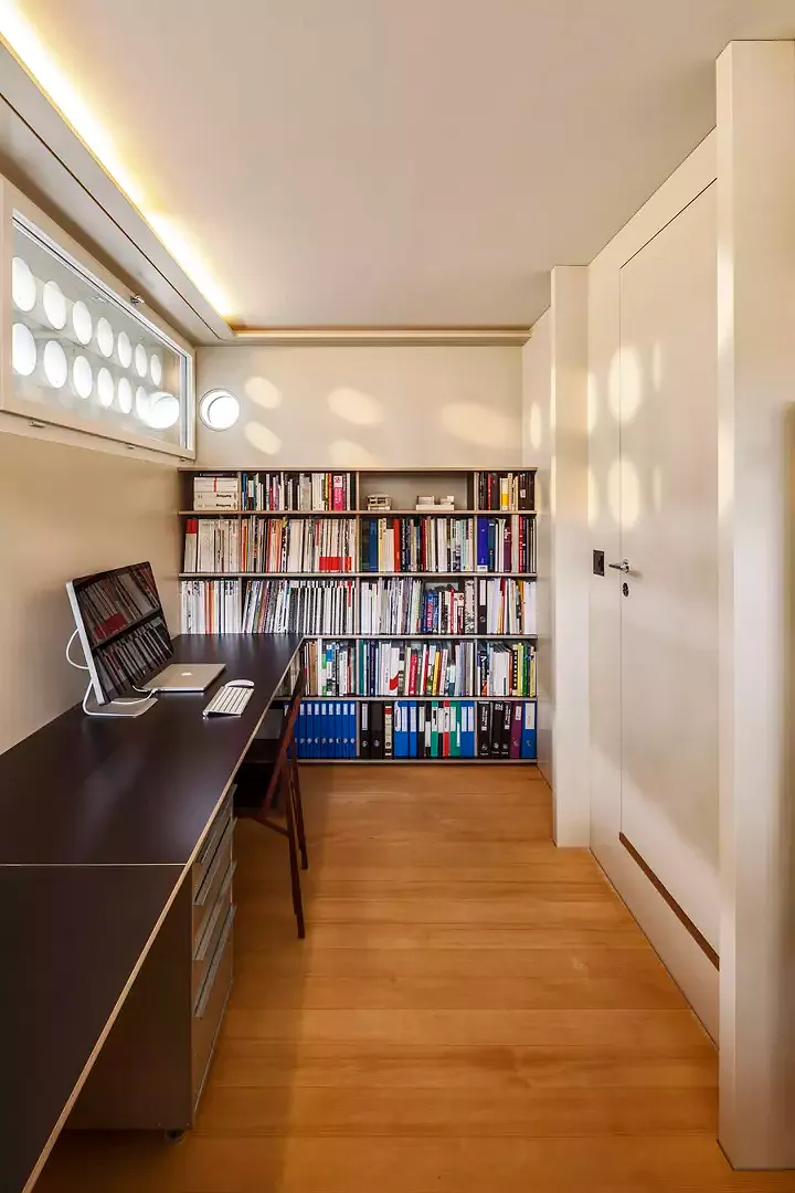 Büro im Untergeschoss