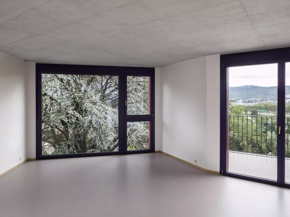 Wohnraum mit Atlaszeder