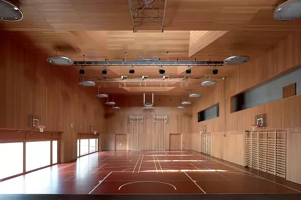 Mehrzweckhalle