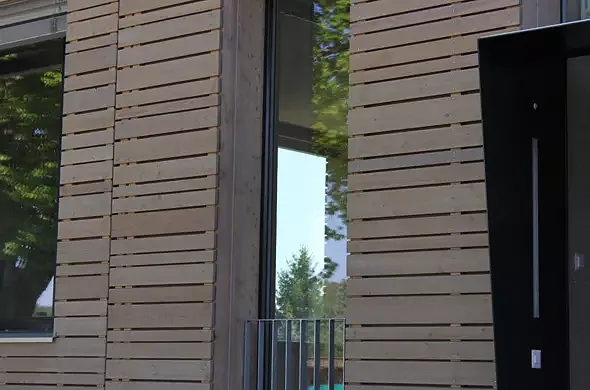 Façade en mélèze
