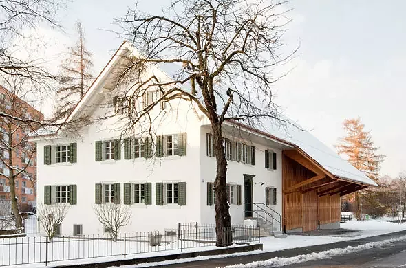 Maison d'habitation et grange