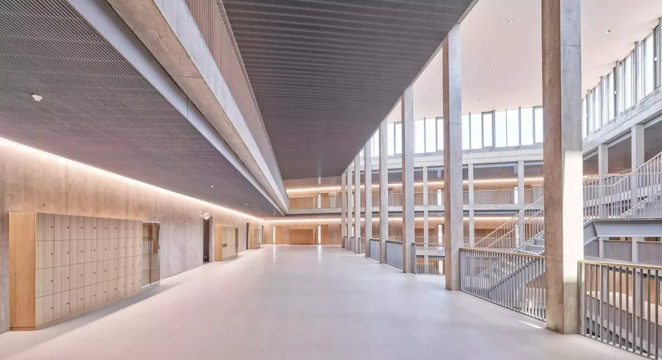 Coursive 2e étage