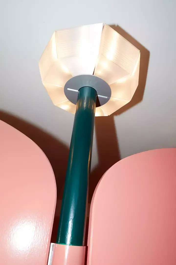 Neue maßgeschneiderte Leuchte