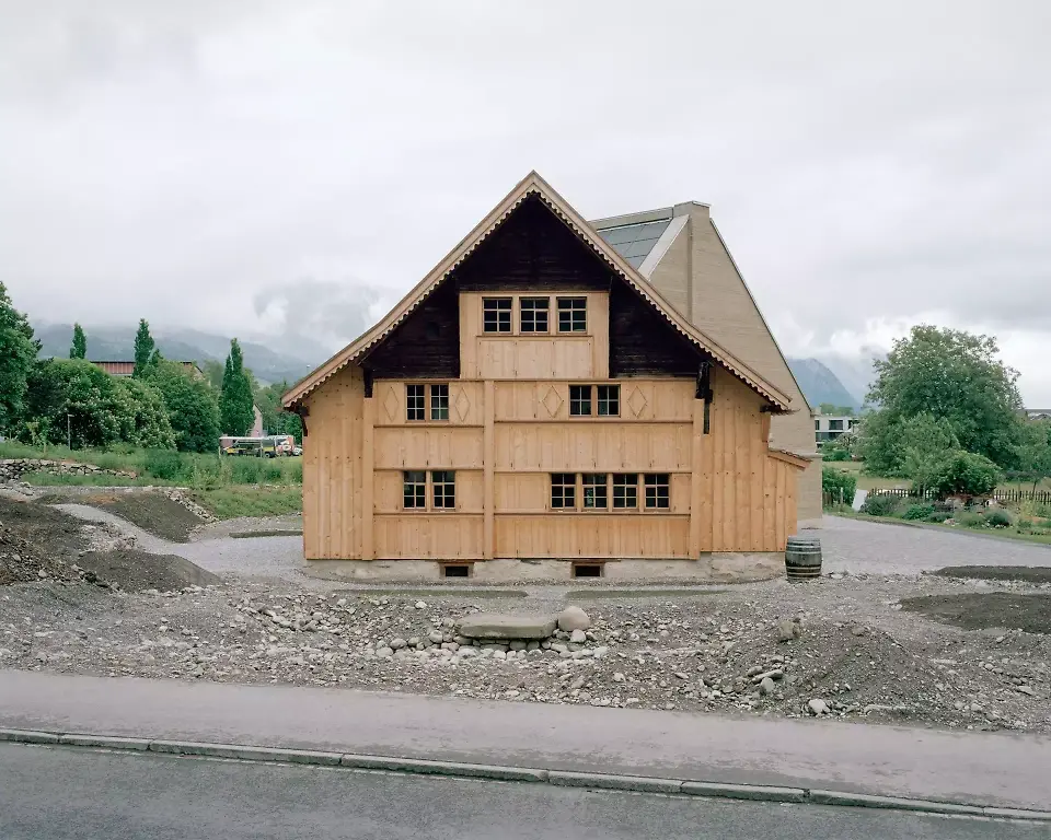 La reconstruction presque complète des façades était nécessaire en raison de l’altération des anciennes par les intempéries.