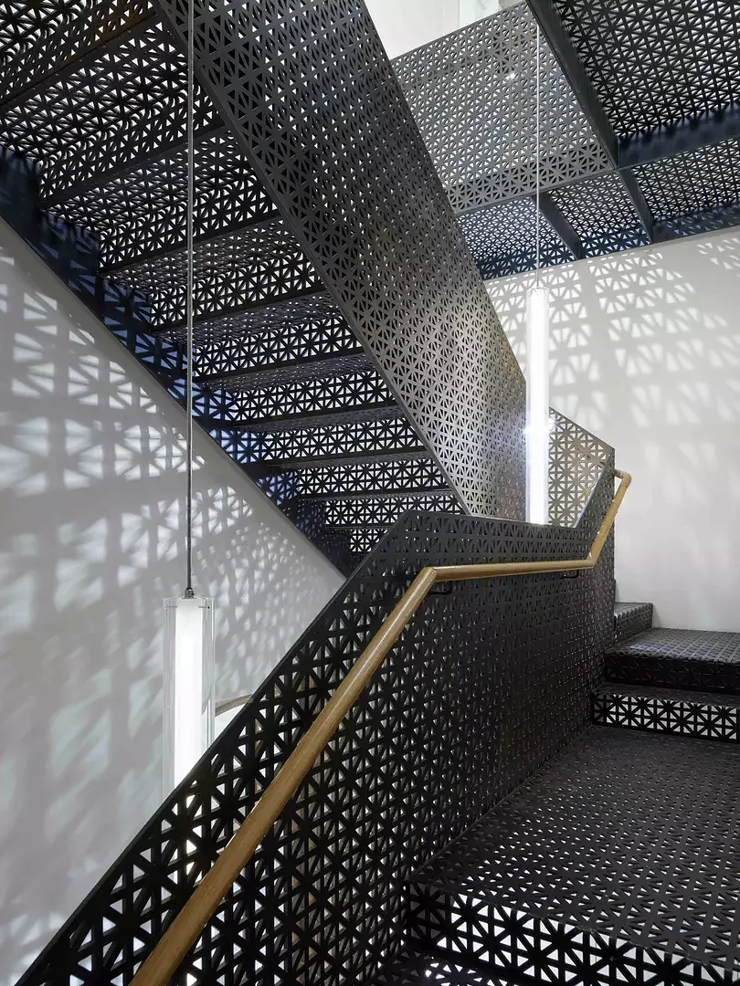 Vue de l'escalier intérieur