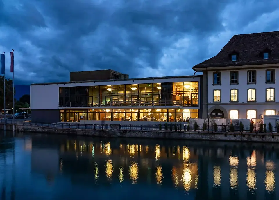 Vue extérieure de l'hôtel Aare Thun