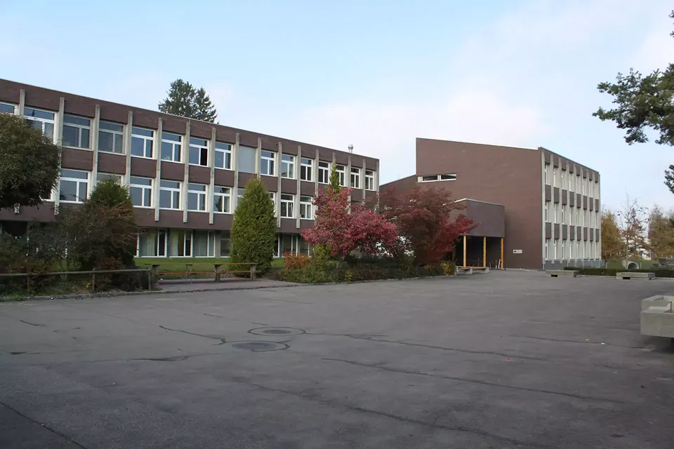 Ecole Säget, vue sud avant la réorganisation