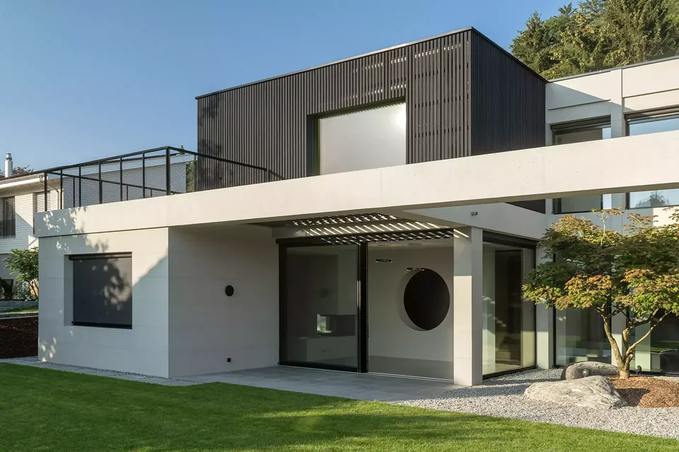 Gedeckter Sitzplatz, Gartenfassade