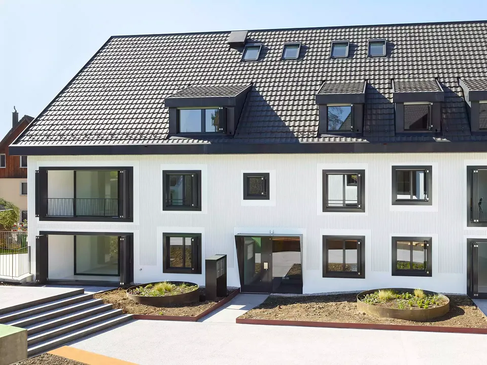 GERILLTE KAMMSTRUKTUR