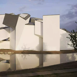 Vitra Water Garden