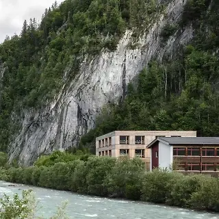 Schule Au – ein Dorf im Dorf