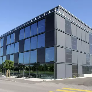 Meyer Burger Betriebsgebäude