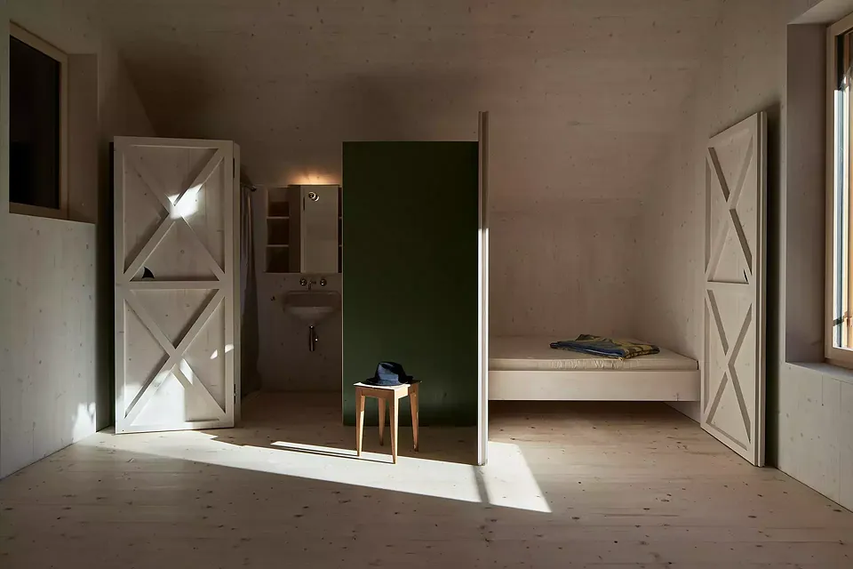 Klapptüren Einraumstudio