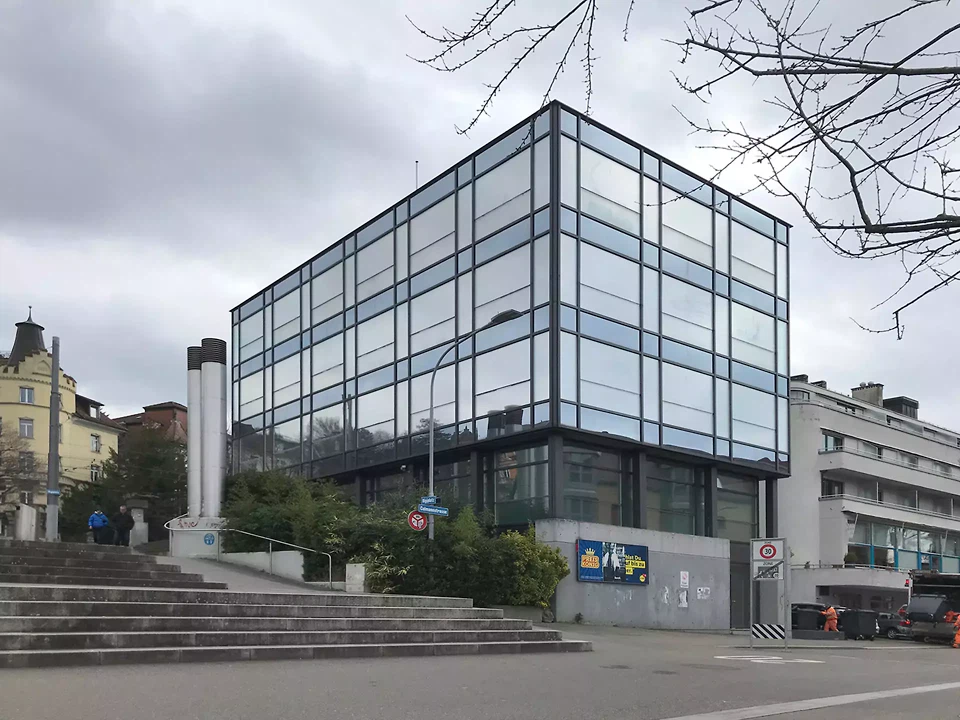 Hermetisch geschlossene Bestandsfassade