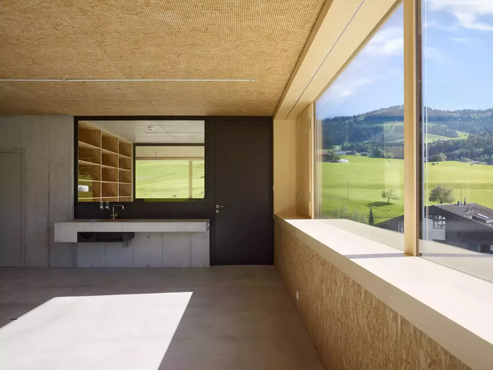 Werkstatt Landscheide Atelierraum mit Büro