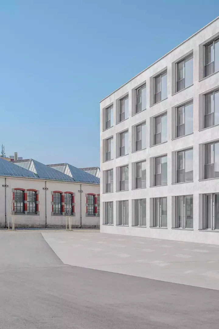Façade Est