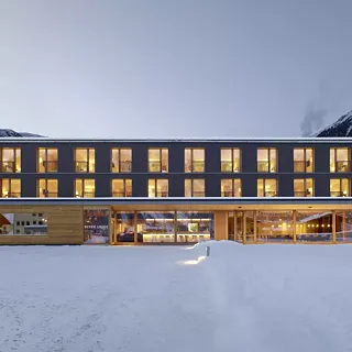 Hotelneubau Bever Lodge