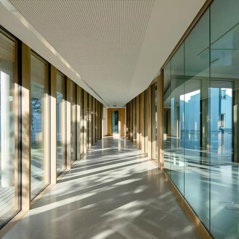 Ambassade de Moscou, Couloir vitré