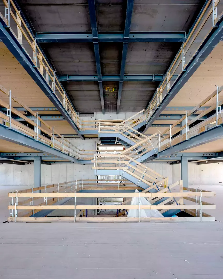 Image de chantier de l'atrium central