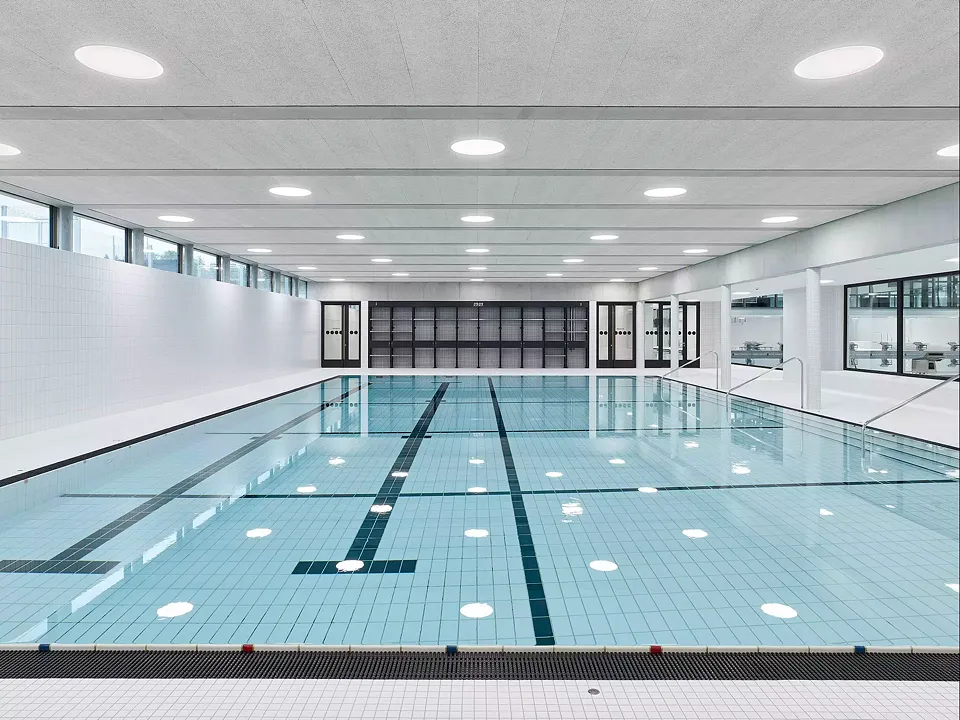 Lehrschwimmbecken
