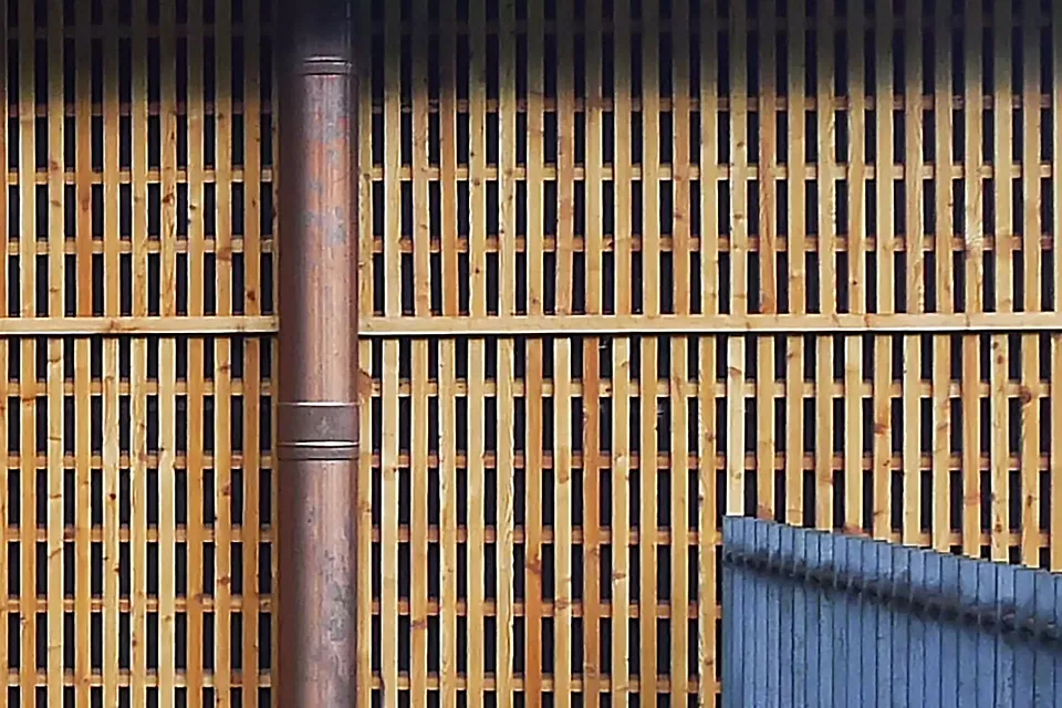 DETAIL BARDAGE FACADE