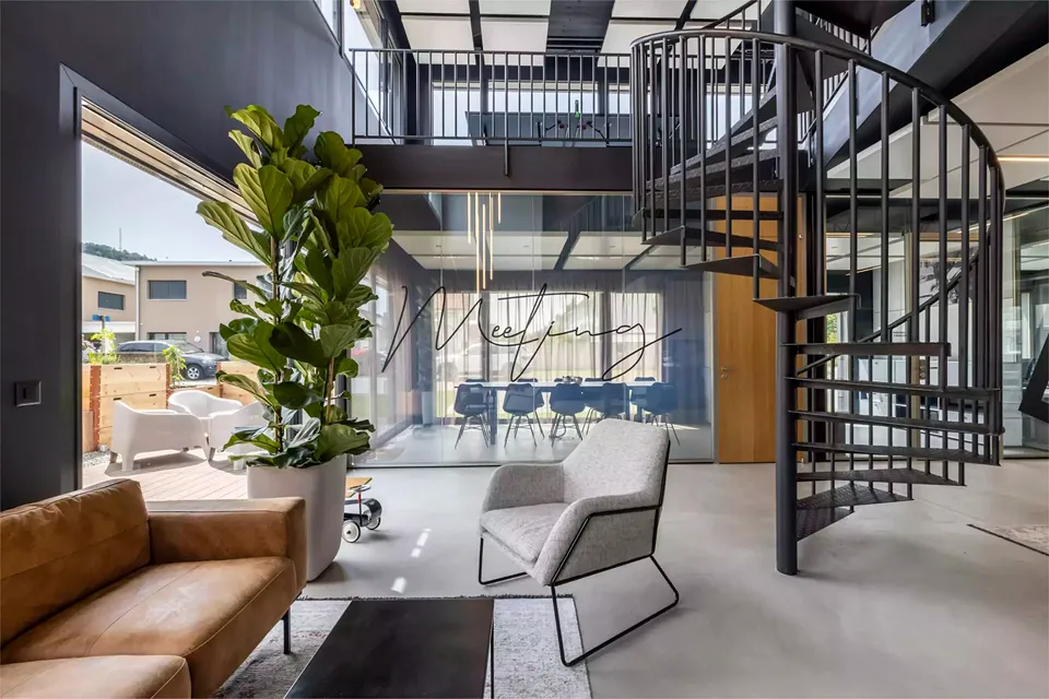Galerietreppe 2