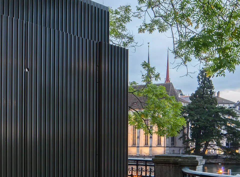 Züri WC am Stadthausquai