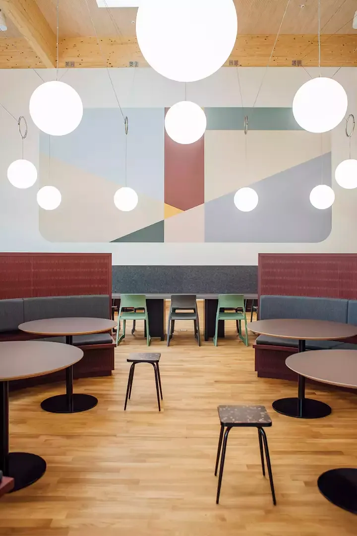 Co-Learning, Kollaboration, Customized Furniture 