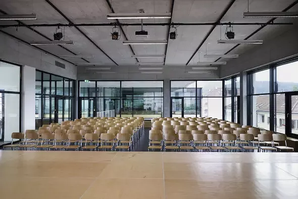 Salle polyvalent