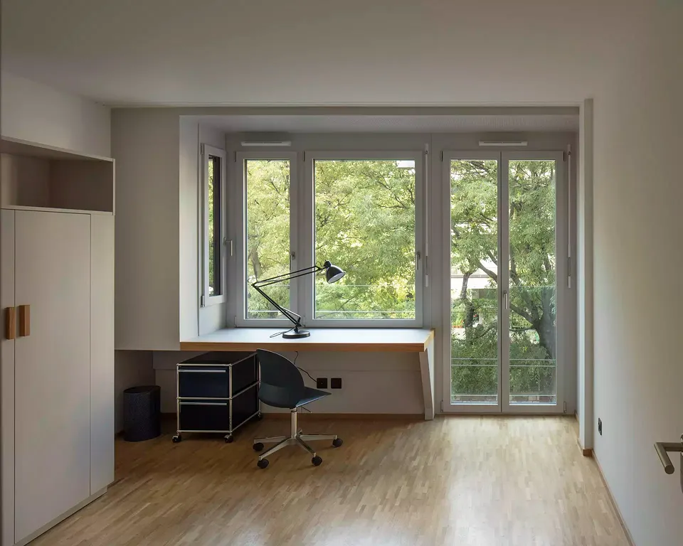 Chambre d'étudiant - façade habitée