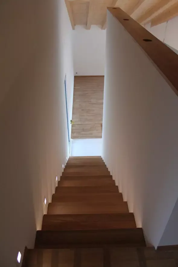 Aufgang Mezzanine