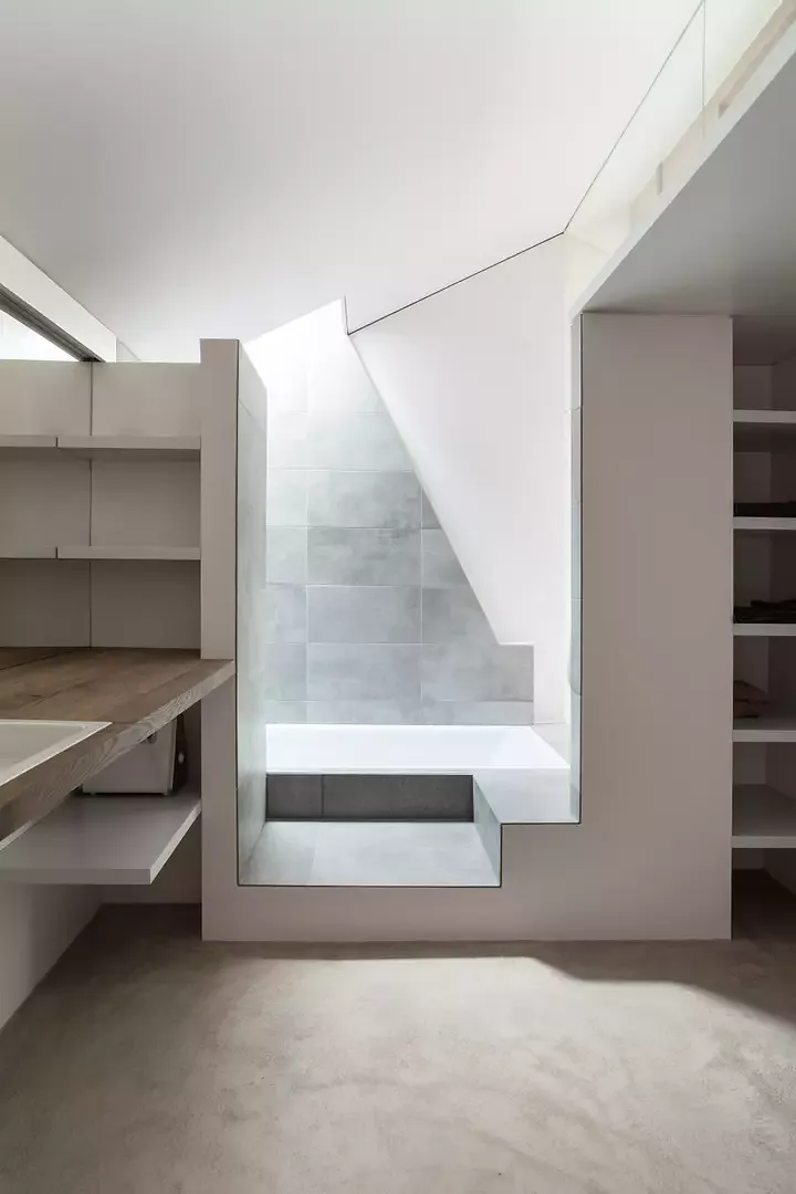 Badezimmer 4. Etage