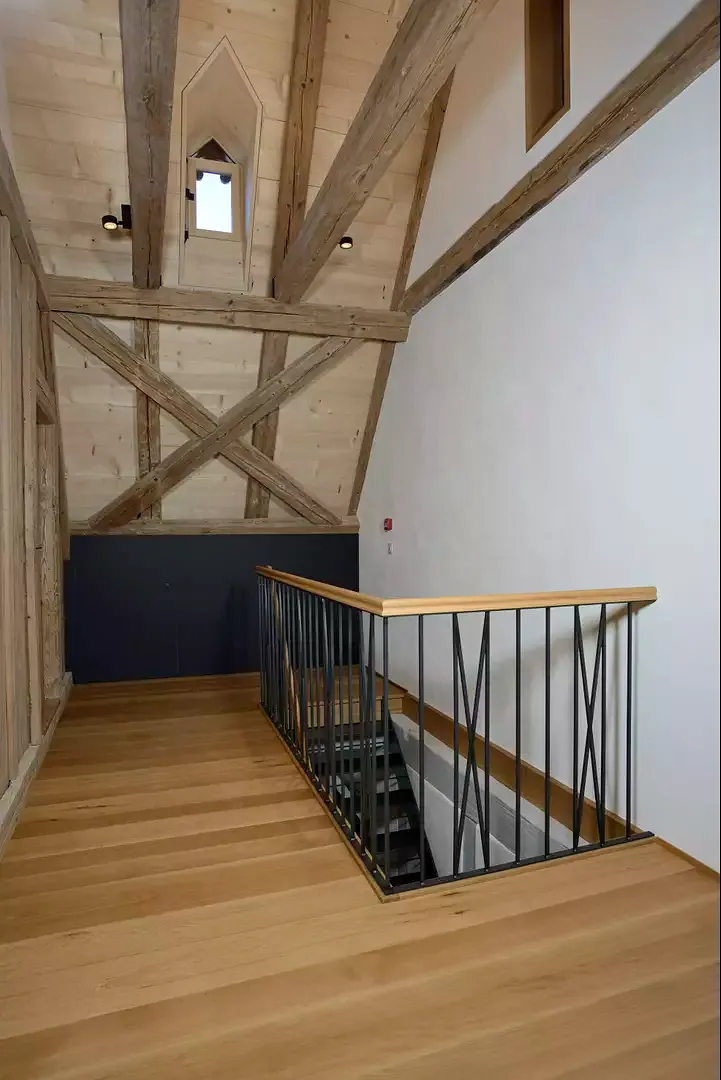 Treppenhaus im DG