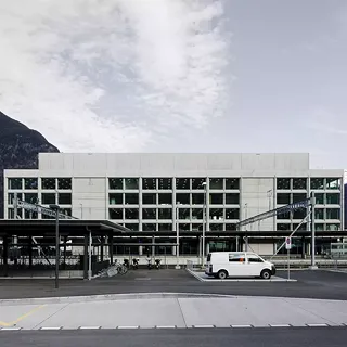 Bâtiment de services Bahnhofplatz