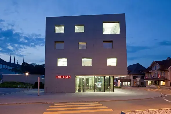 Nachtansicht Südfassade