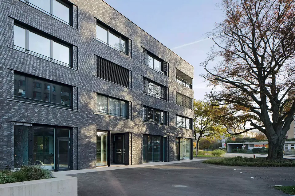 Lutzertgarten_Fassade_West