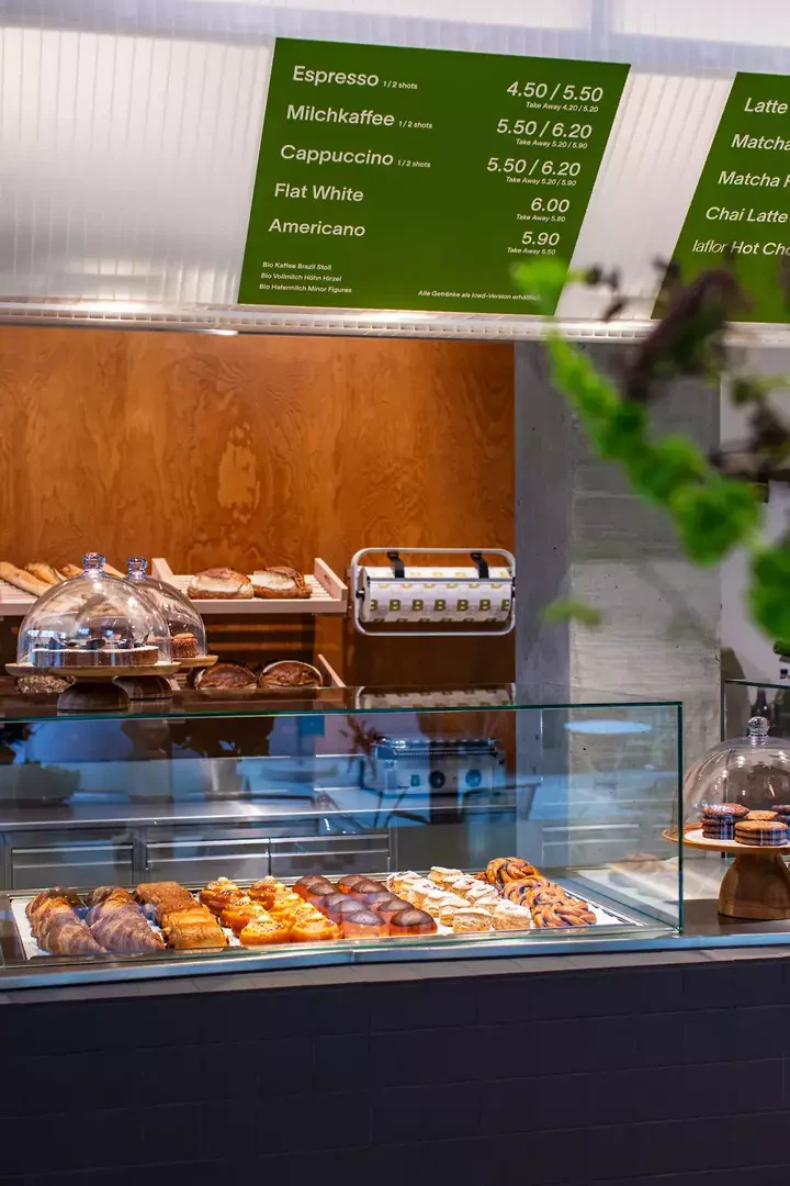 Babu’s Counter Binz, Zurich