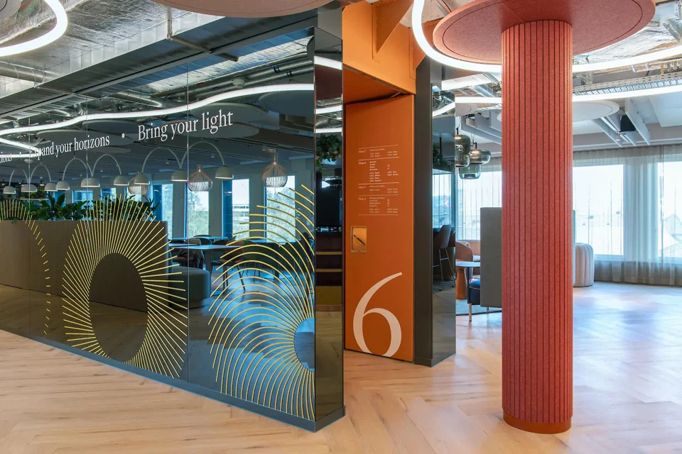MS Reinsurance Büro – Empfang und Coffee Hub