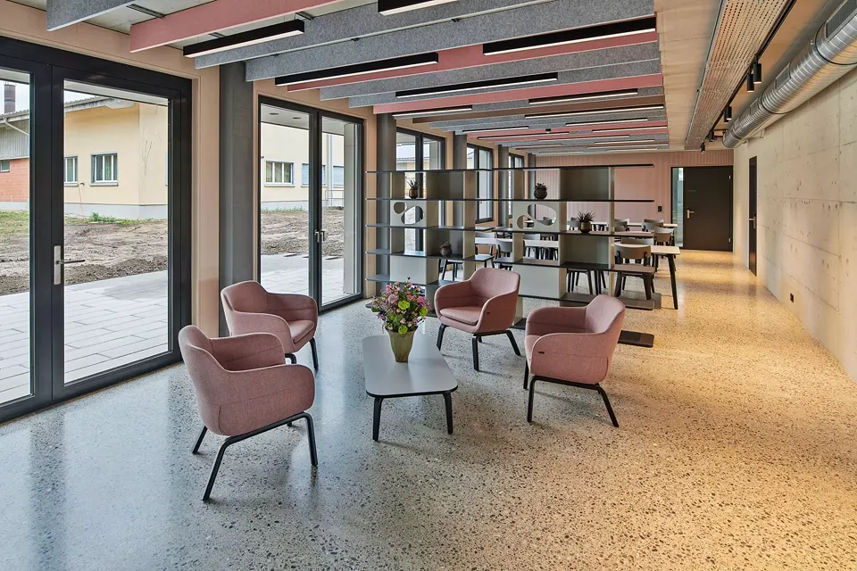 Suisag Innen Cafeteria