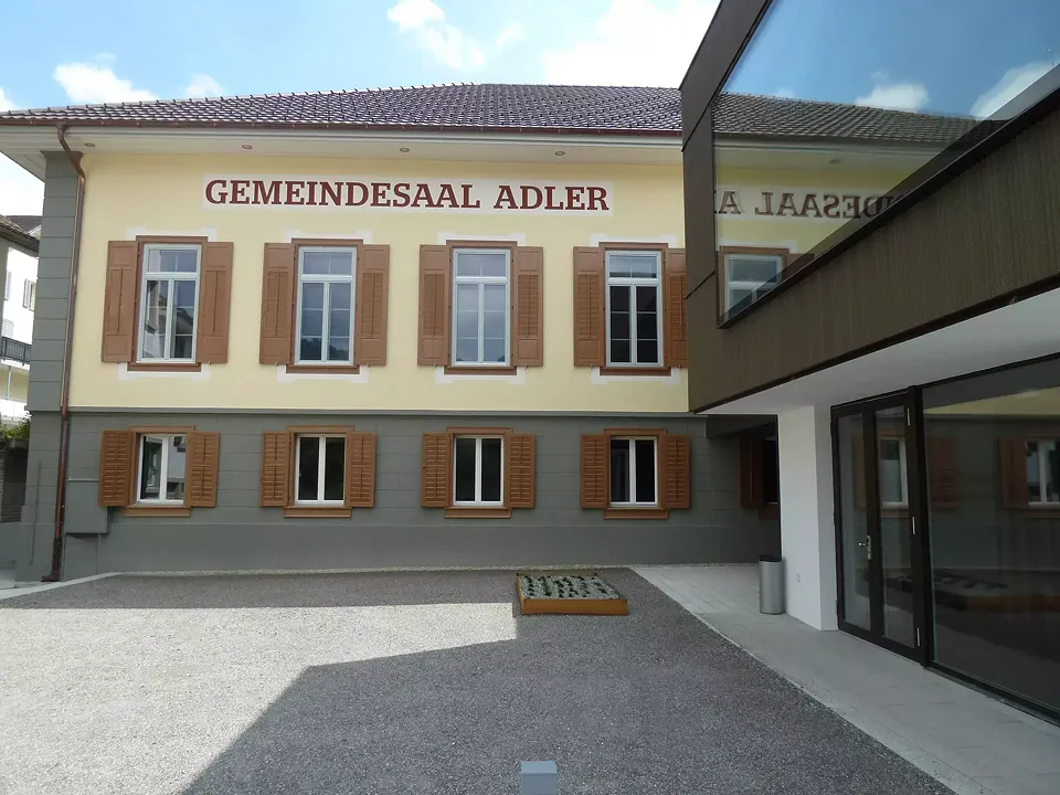 Aussenansicht Adlersaal