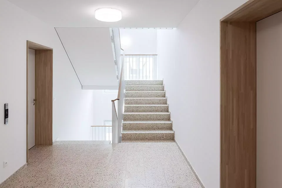 Treppenhaus in Holzbauweise (Häuser 1-4)