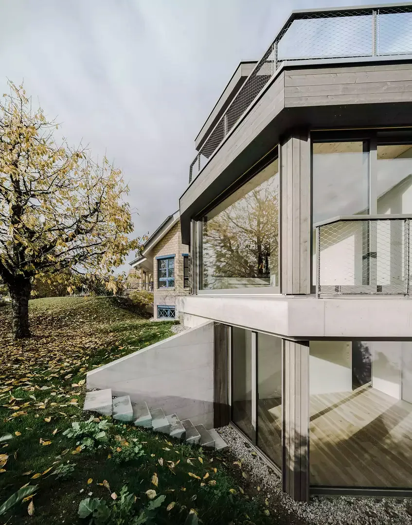 Vue du jardin / chambre disponible