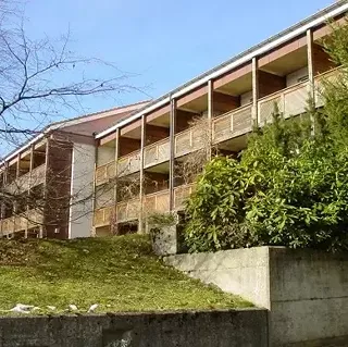 Mehrgenerationenhaus Genossenschaft Ökodorf Sennrüti